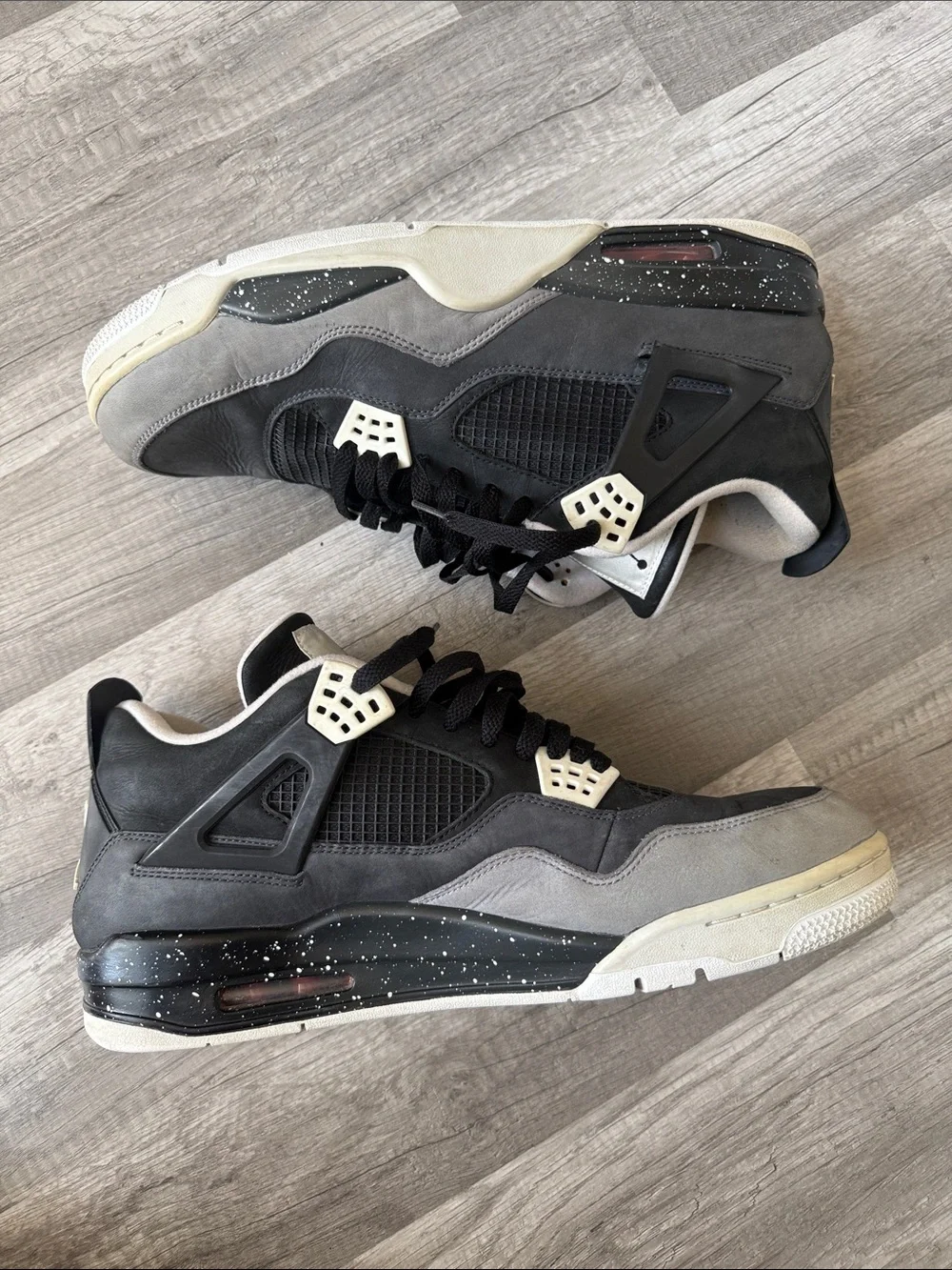 Retro 4 Jordan’s (2013)